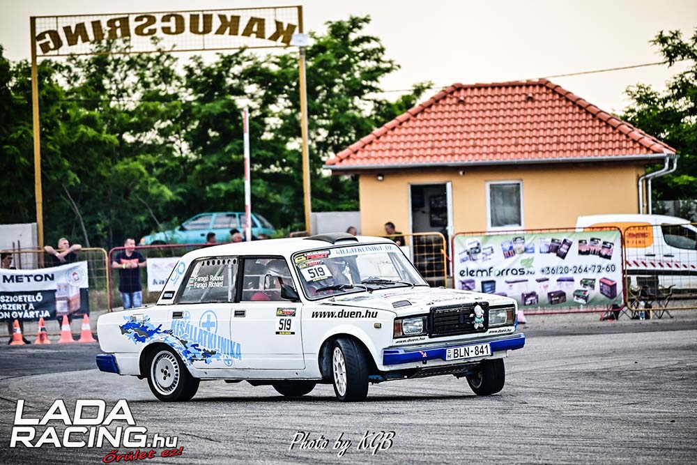 Faragó Roland Lada Slide Show