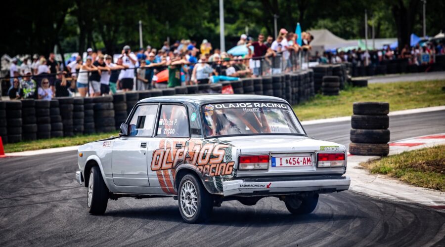 Olajos Peti: jövünk meg megyünk de nem biztos hogy egyenesen!